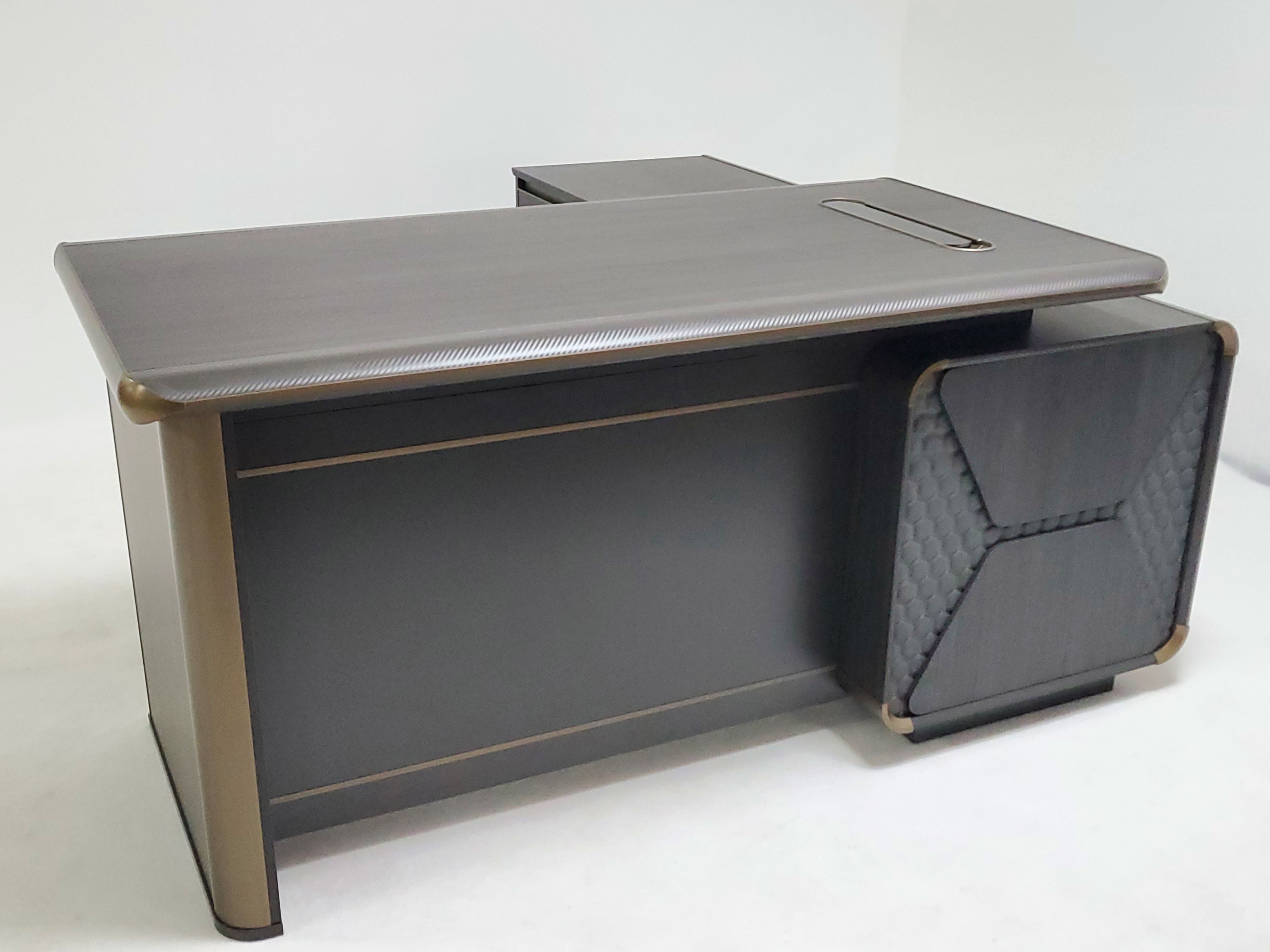 Modern Grey Oak Executive Corner Office Desk with Carbon Fibre and Brass Metal Edging - 1800mm - FP60-D02